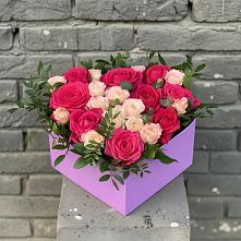 Цветочная композиция из Розы в коробке во Всеволодо-Вильве