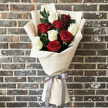 Букет цветов из:  Розы во Всеволодо-Вильве