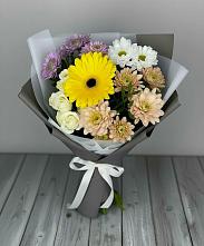 Букет цветов из:  Розы, Герберы и Хризантемы во Всеволодо-Вильве