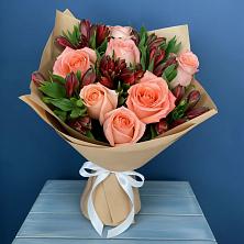 Букет цветов из:  Розы и Альстромерии во Всеволодо-Вильве