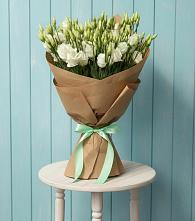 Букет цветов из:  Лизиантусы во Всеволодо-Вильве