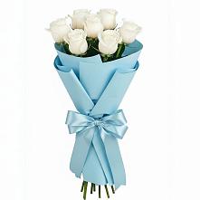 Букет 7 белых роз Проуд во Всеволодо-Вильве