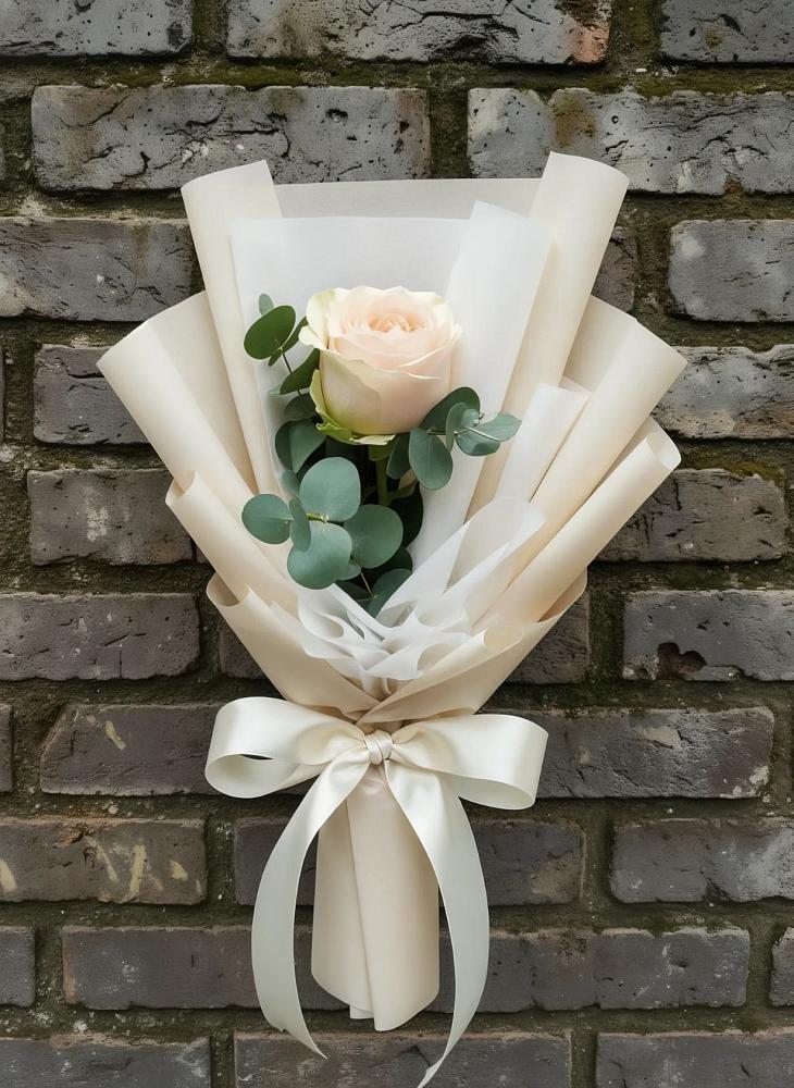 Букет цветов из: Розы во Всеволодо-Вильве