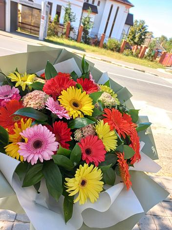 Букет цветов из: Герберы во Всеволодо-Вильве