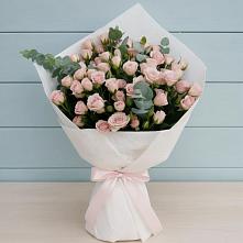 Букет цветов из:  Розы #REPLACE_PRED# Всеволодо-Вильве